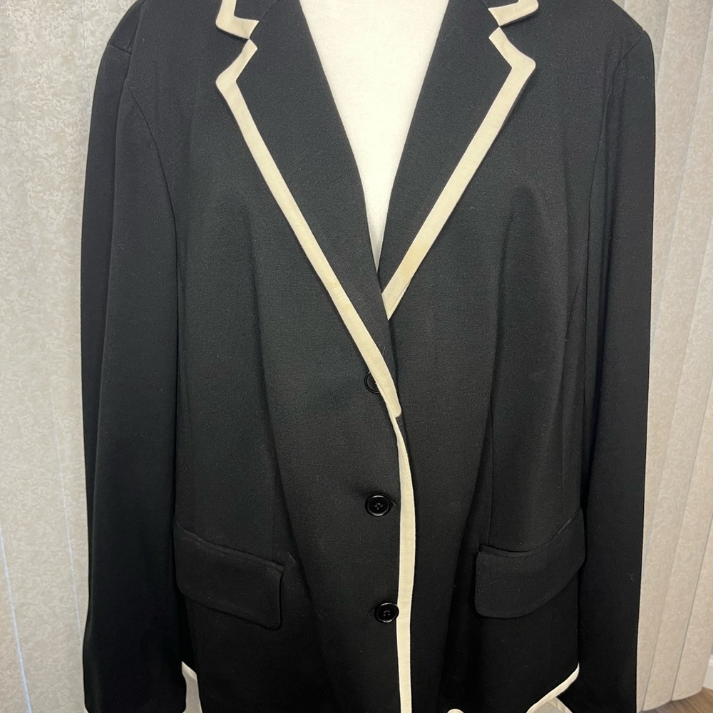 Talbots Women's Classic Black Blazer